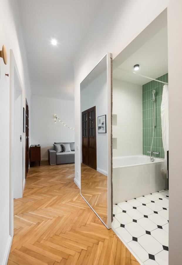 Plac Wilsona Comfy Apartment وارسو المظهر الخارجي الصورة