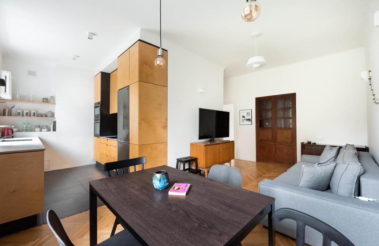 Plac Wilsona Comfy Apartment وارسو المظهر الخارجي الصورة