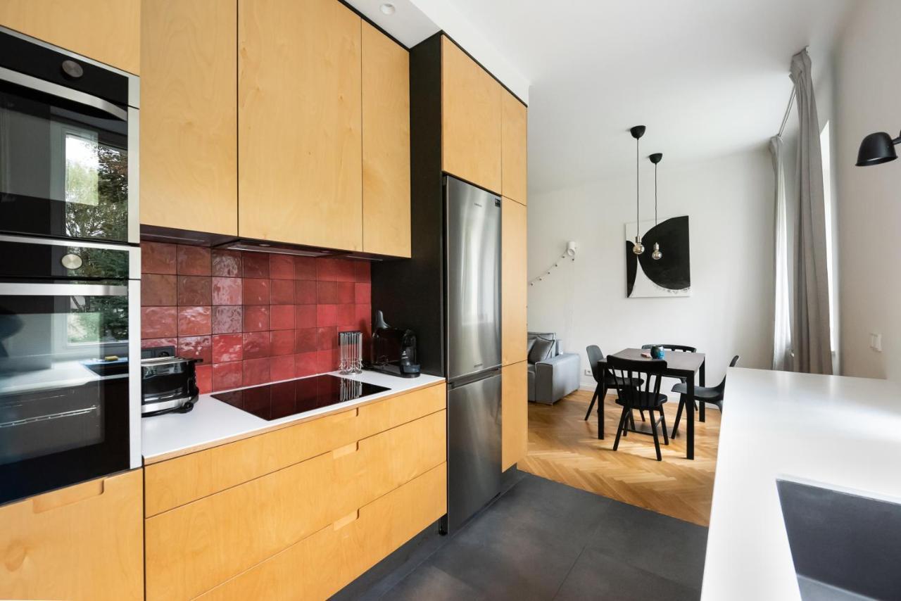 Plac Wilsona Comfy Apartment وارسو المظهر الخارجي الصورة